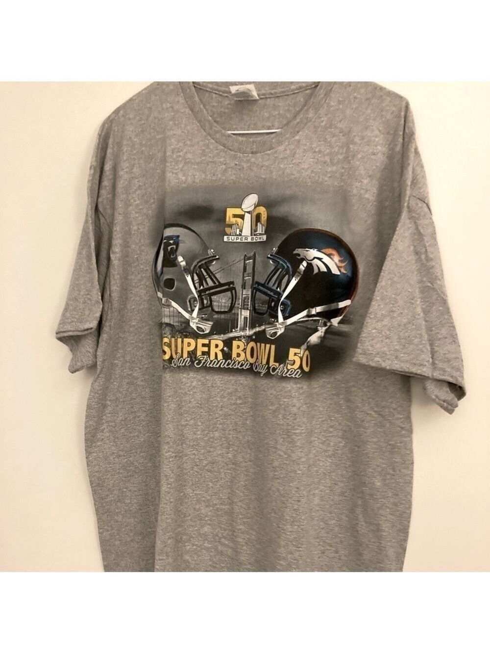 NFL Super Bowl 50 tee shirt Panthers vs Broncos XL never worn